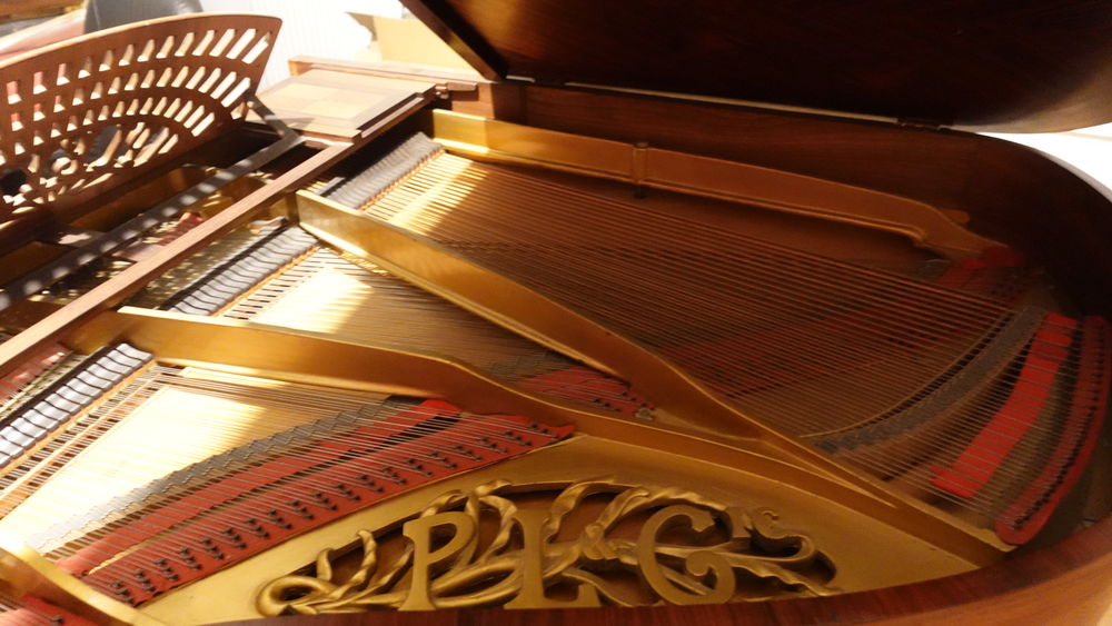 piano &frac14; queue Pleyel Instruments de musique