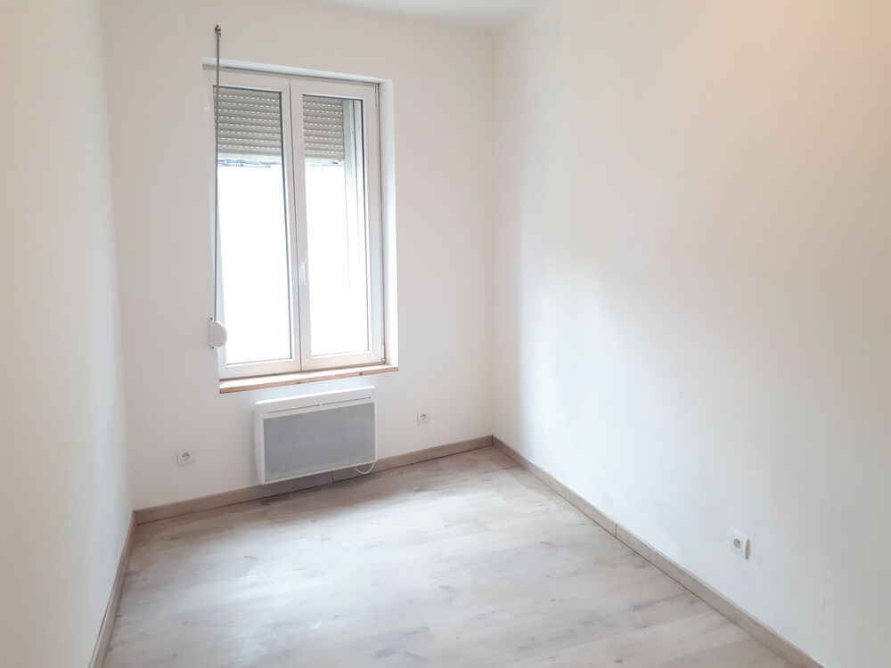 Vente Immeuble IMMEUBLE 3 LOTS RENTA BRUTE DE 11 % SECTEUR SAINT QUENTIN Saint-quentin