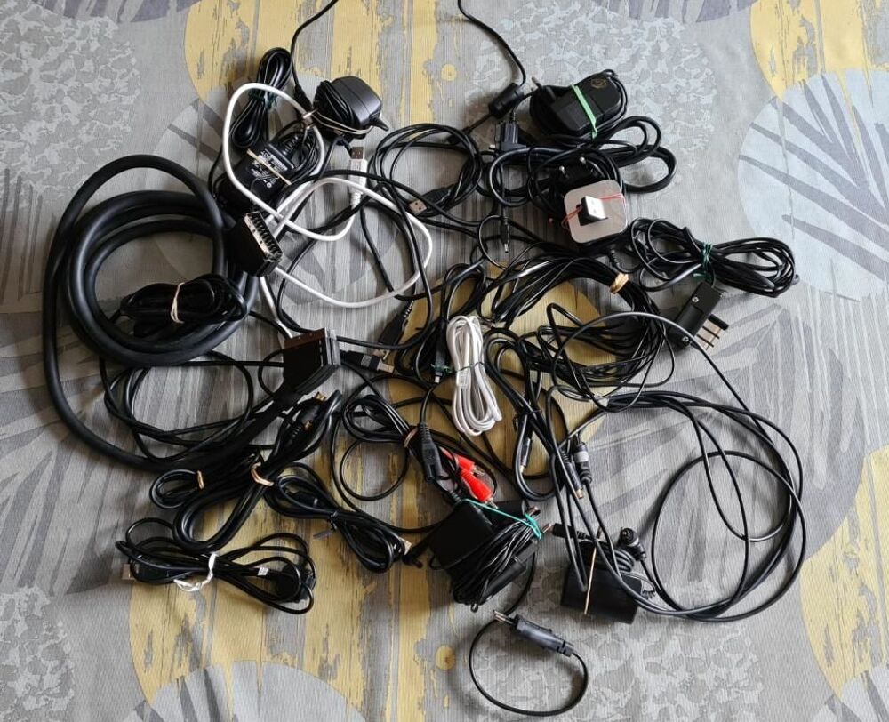 CORDONS ET AUTRES Audio et hifi