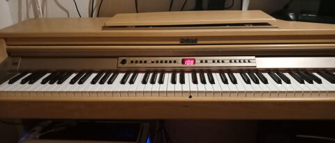 Piano Numérique Roland HP2e 250 Sète (34)