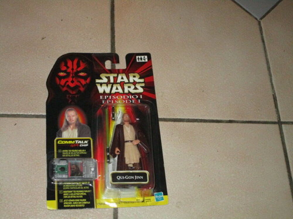 VIEILLE FIGURINE STAR WARS QUI-GON JINN 1999"EPISODE 1" 