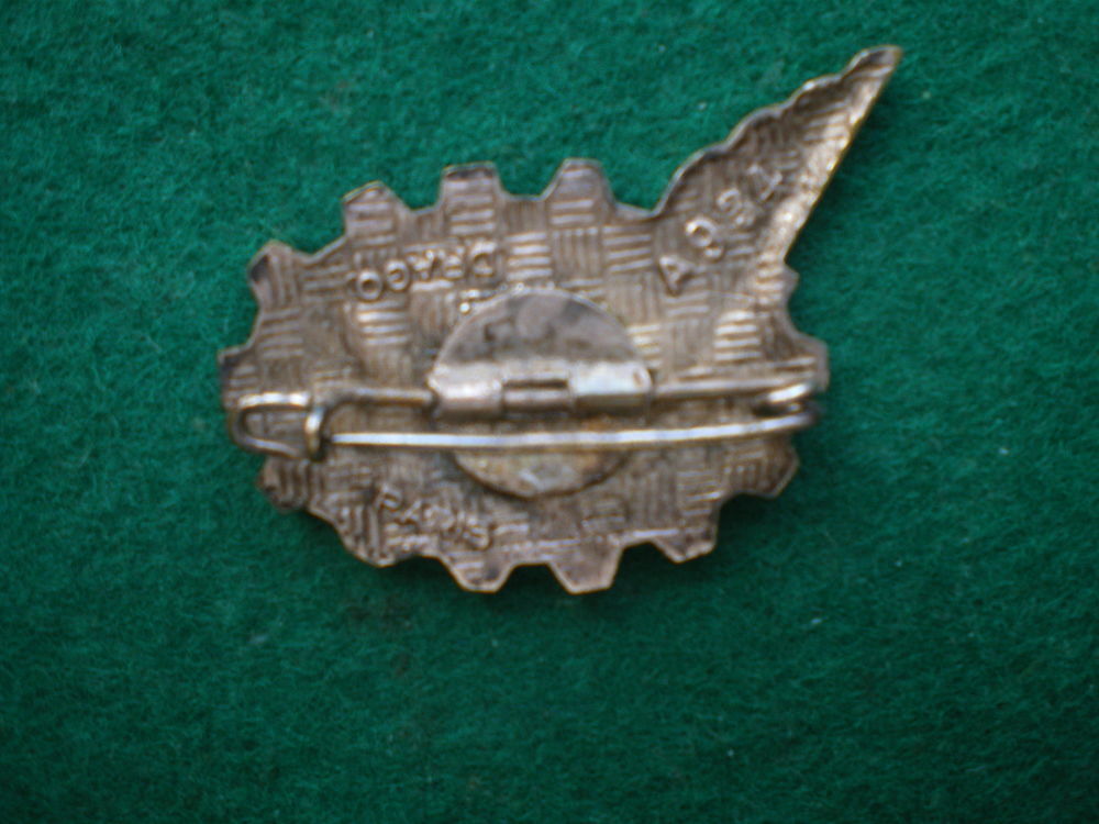 Insigne de l'Air - Ecole d'Enseignement Technique Saintes. 