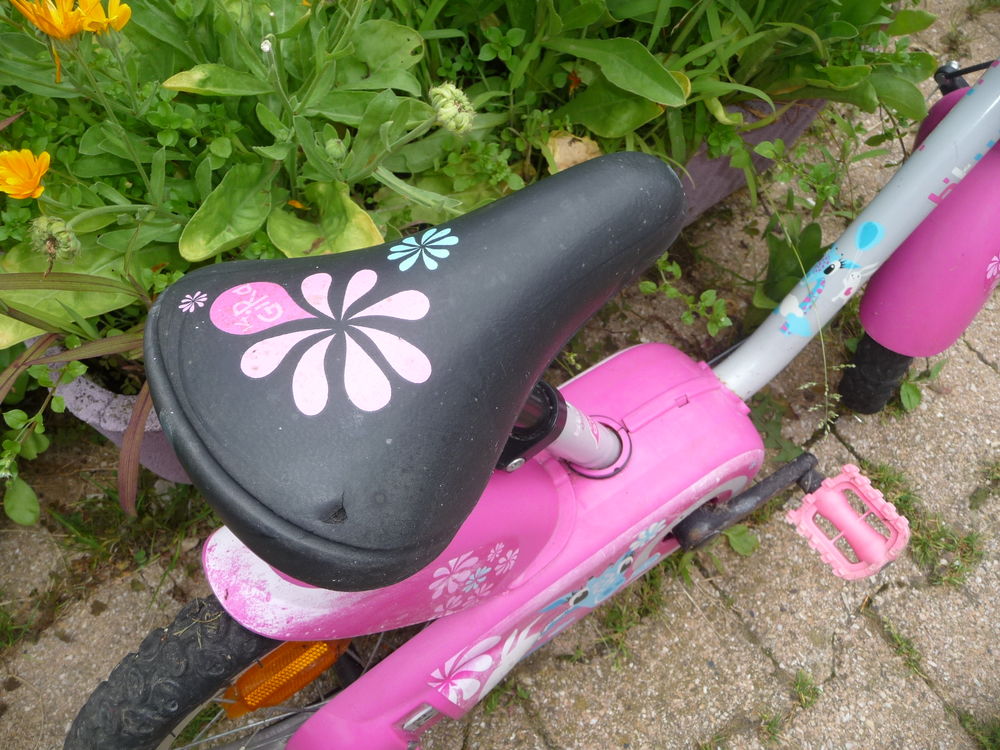 V&eacute;lo petite fille 5 / 6 ans Vélos