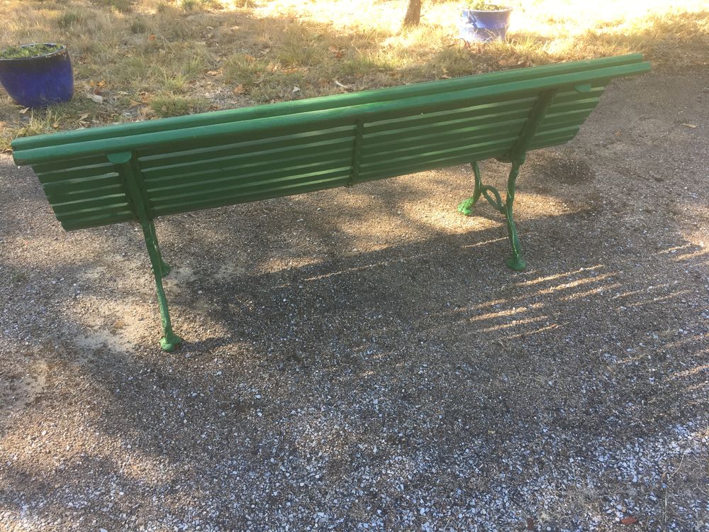 Banc de jardin pieds en fonte branche d'arbre Décoration