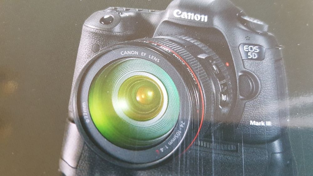 CANON EOS 5 Photos/Video/TV