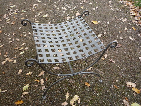 Tabouret fer forgé 65 Castres (81)