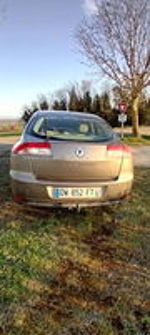 Laguna III 1.5 dCi 110 eco2 Authentique 2007 occasion 03140 Taxat-Senat