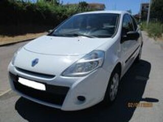 Clio III dCi 70 115g eco2 Authentique 2010 occasion 06600 Antibes