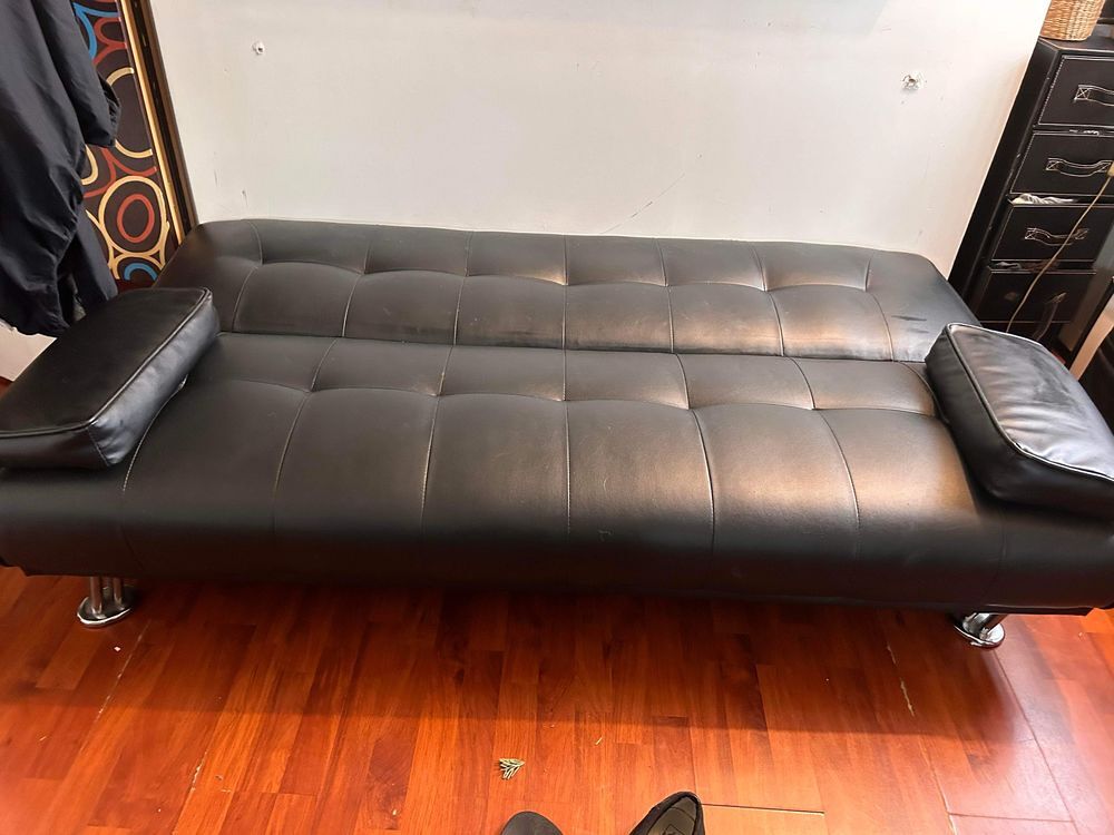 Clic clac simili cuir noir Meubles