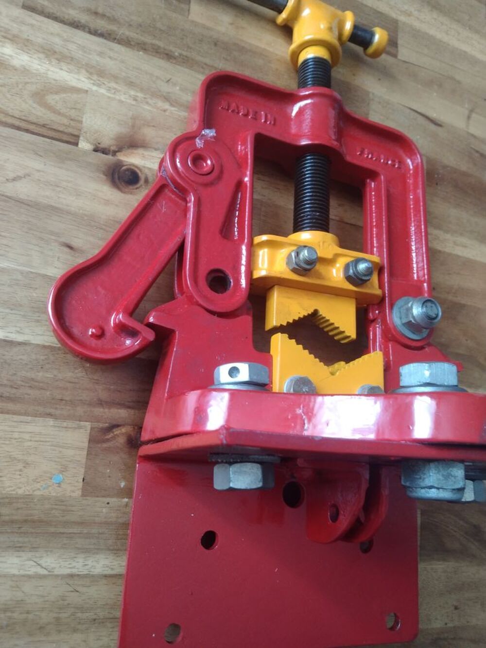 pince &agrave; etau avec support, tuyau de 1,2 &agrave; 11cm Bricolage