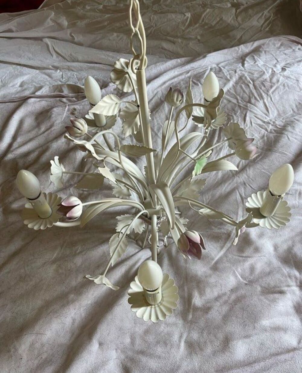 Lustre bouquet de fleur Décoration