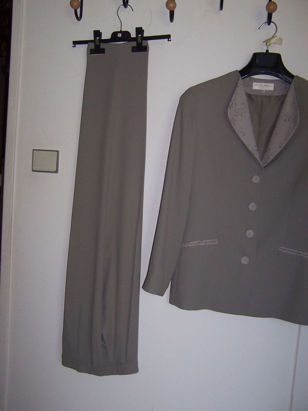 costume Vêtements