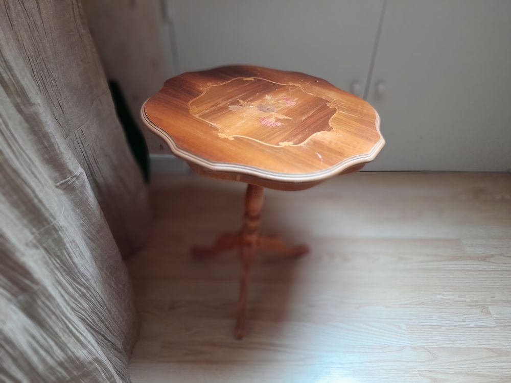 table de cuisisne et autre meuble
table 60 euros Meubles
