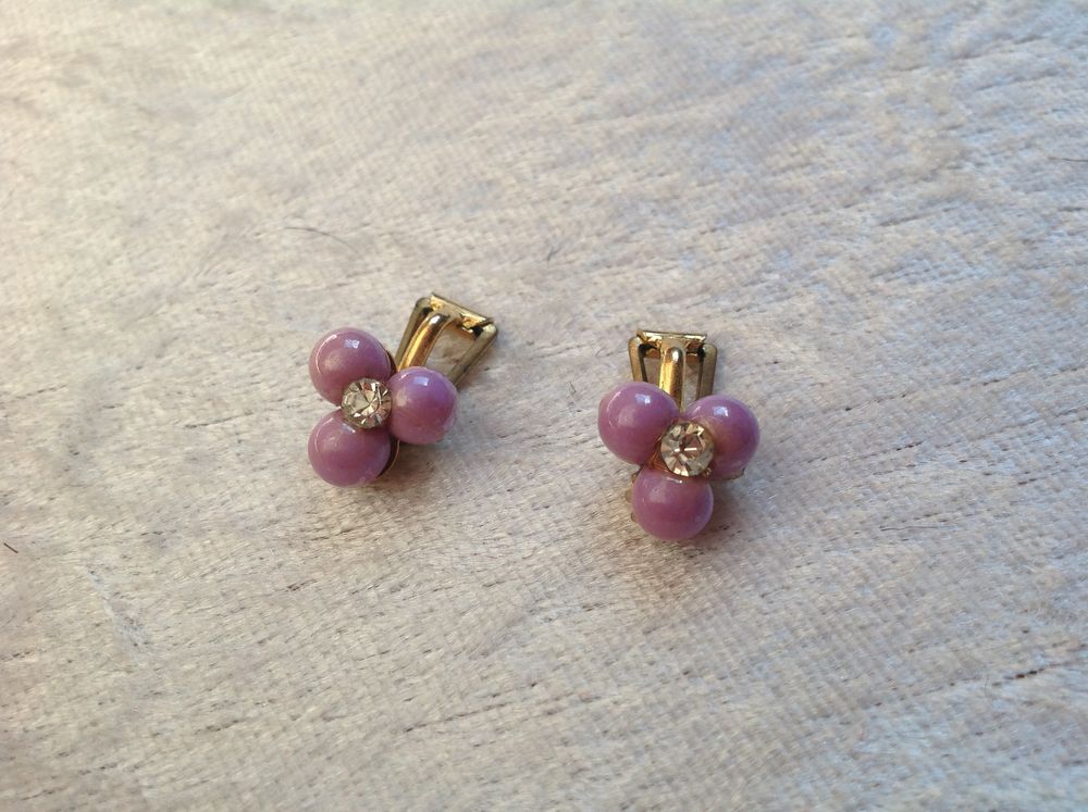 BOUCLES OREILLES IMITATION 3 PERLES &amp; DIAMANT Envoi Possible Bijoux et montres