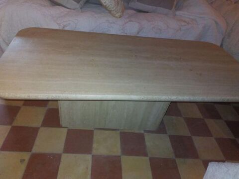 Table basse en marbre vritable 350 Fougres-sur-Bivre (41)