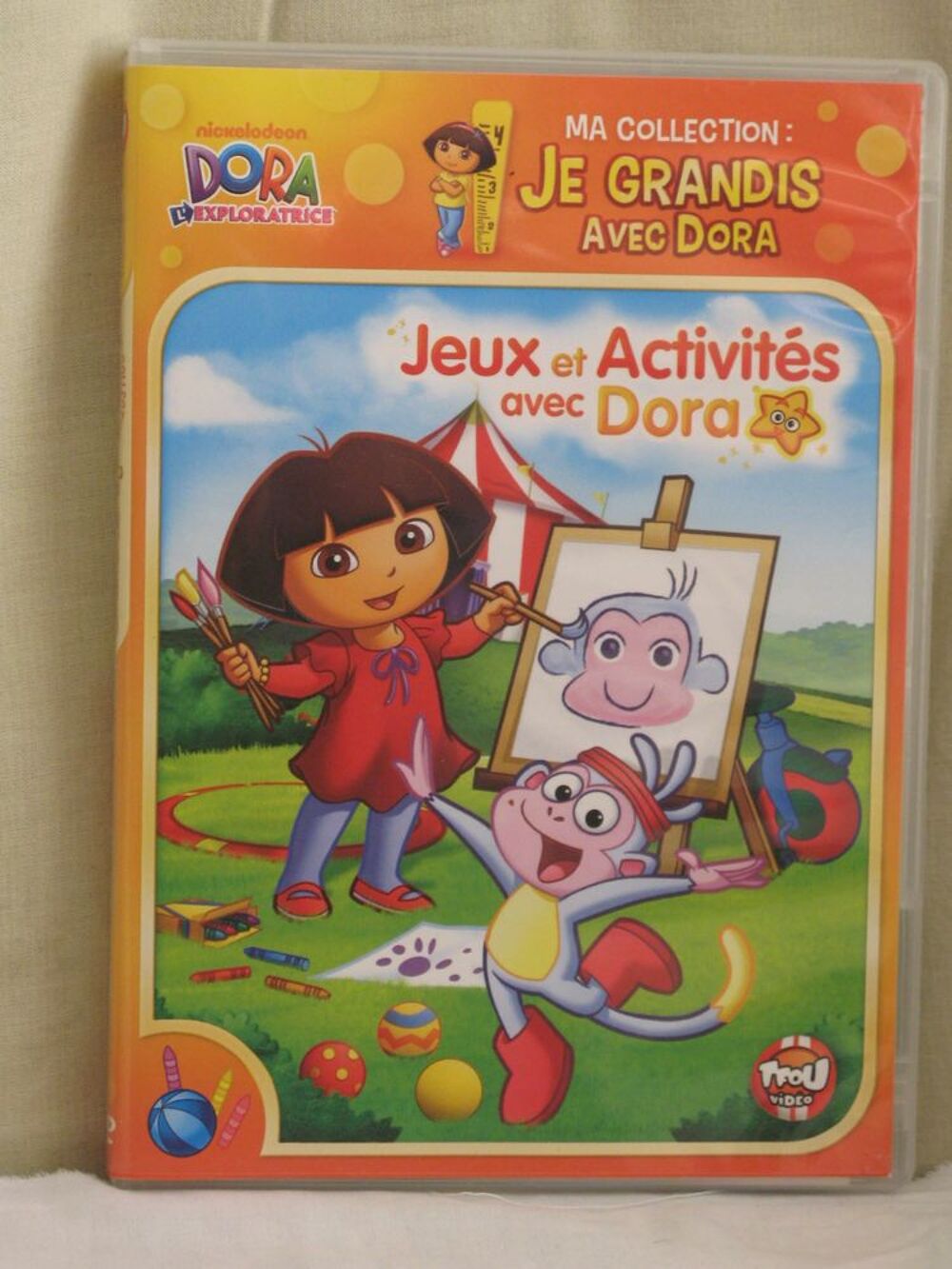 collection Dora jeux d'activit&eacute; avec Dora DVD et blu-ray