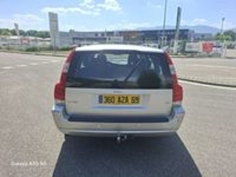V70 D5 185 Momentum Geartronic A 2006 occasion 69320 Feyzin