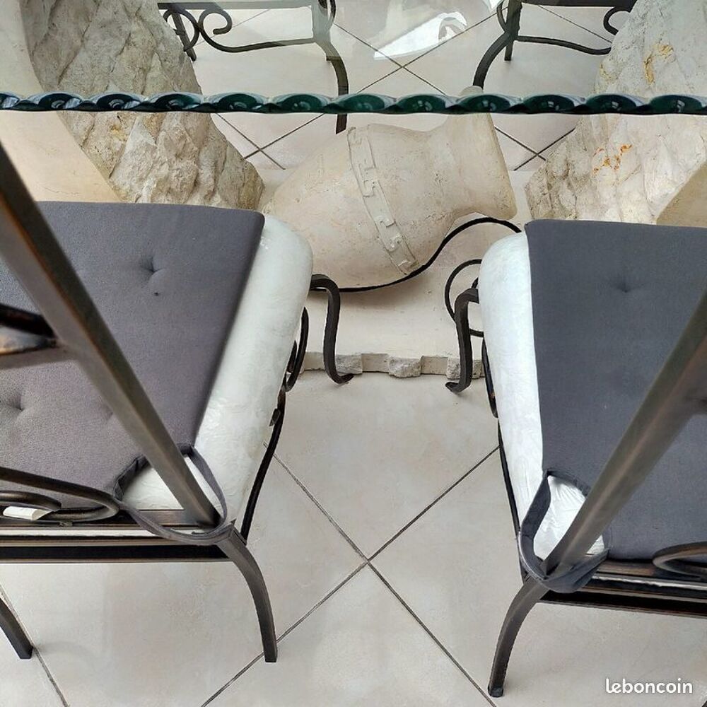 ENSEMBLE SEJOUR TABLE + CHAISES *6 Meubles