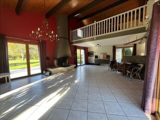  Maison  vendre 6 pices 240 m