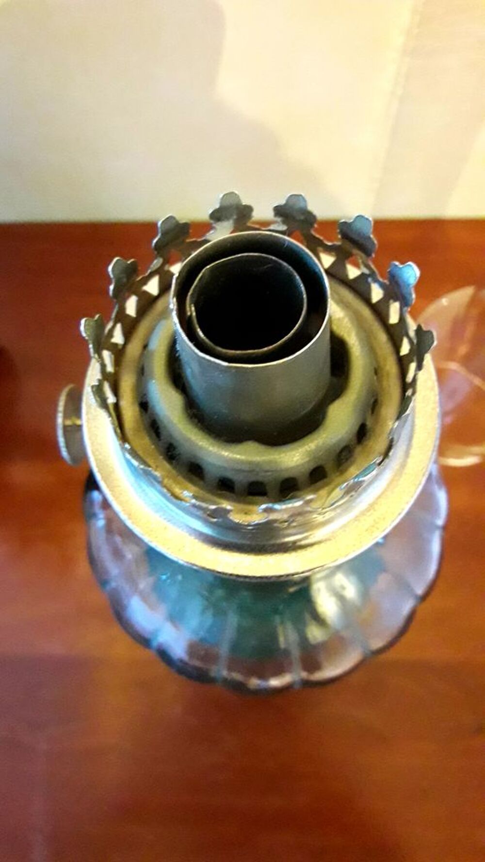 Lampe &agrave; p&eacute;trole pied en verre couleur &eacute;meraude Décoration