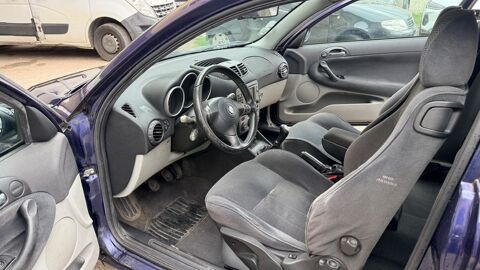 Alfa-romeo 147 Alfa Romeo  1.6i - 105 TS Distinctive