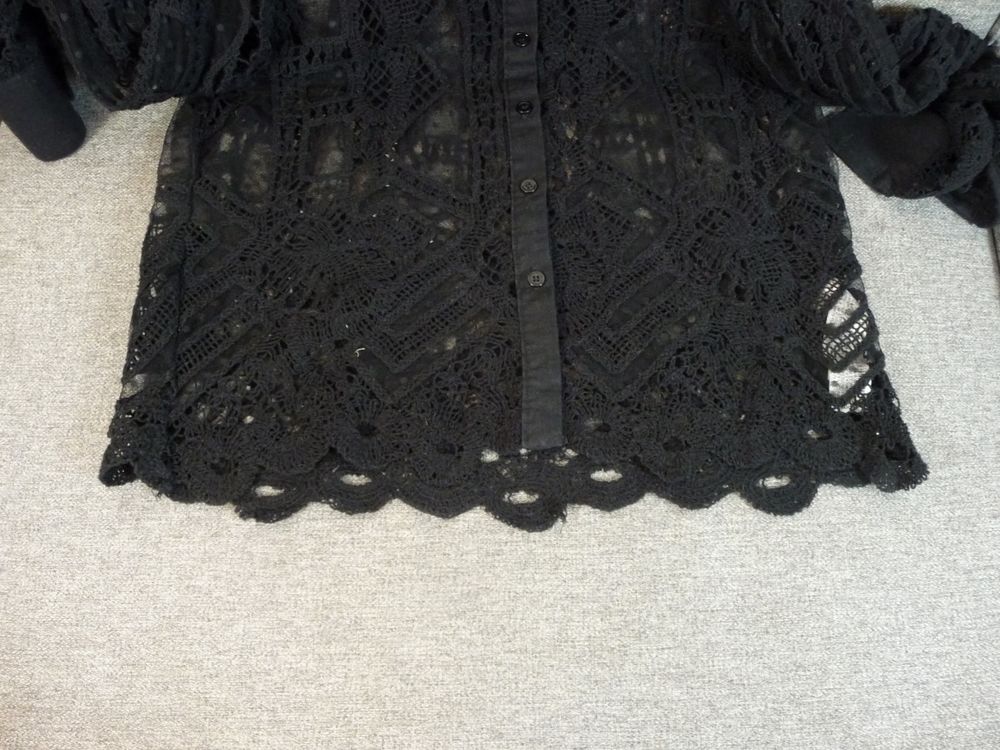 Blouse/ Chemisier Noir Ajour&eacute; en Crochet, Lin et Tulle-Zara Vêtements