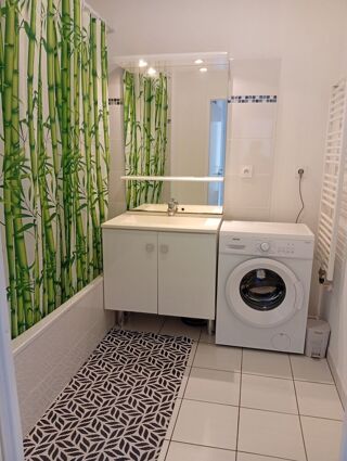  Appartement à louer 3 pièces 58 m²