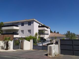  Parking / Garage à louer 12 m² Toulon