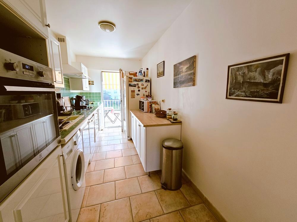 Vente Appartement LE CANNET MAIRIE 3P 68 M2 TERRASSE PARKING ET CAVE Le cannet