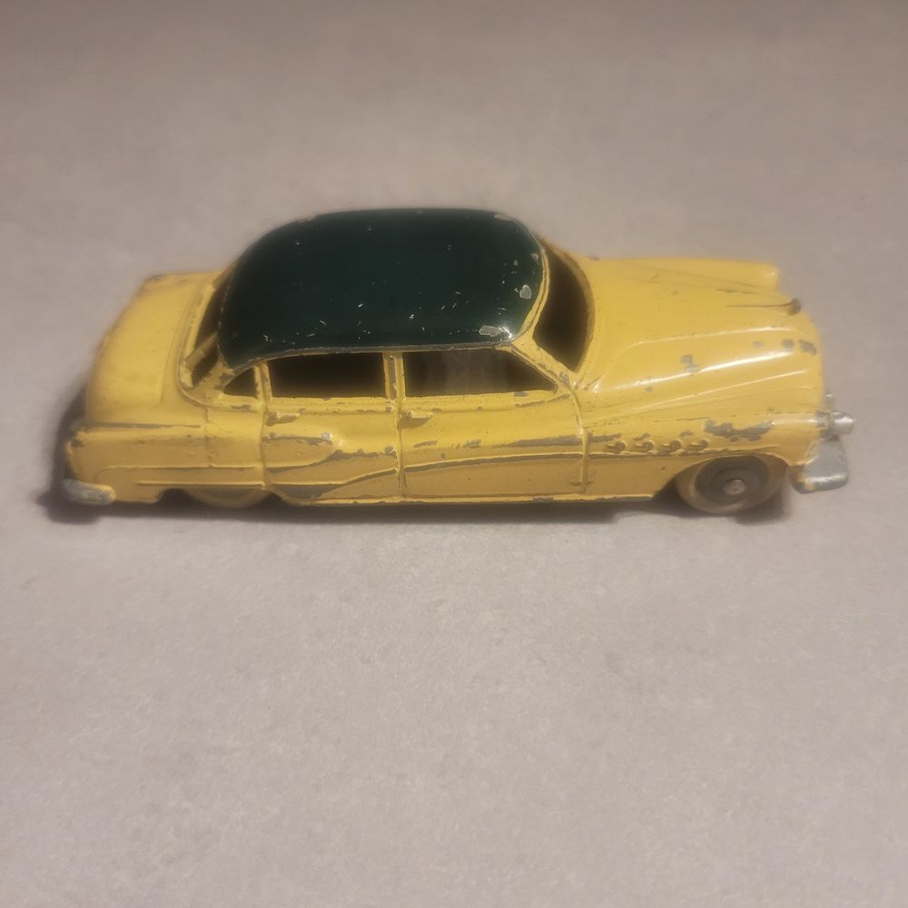 DINKY TOYS AUTHENTIQUES 