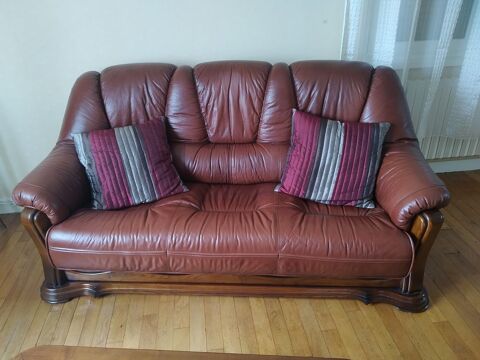 Canap� cuir et bois merisier et table de salon 600 Gueugnon (71)