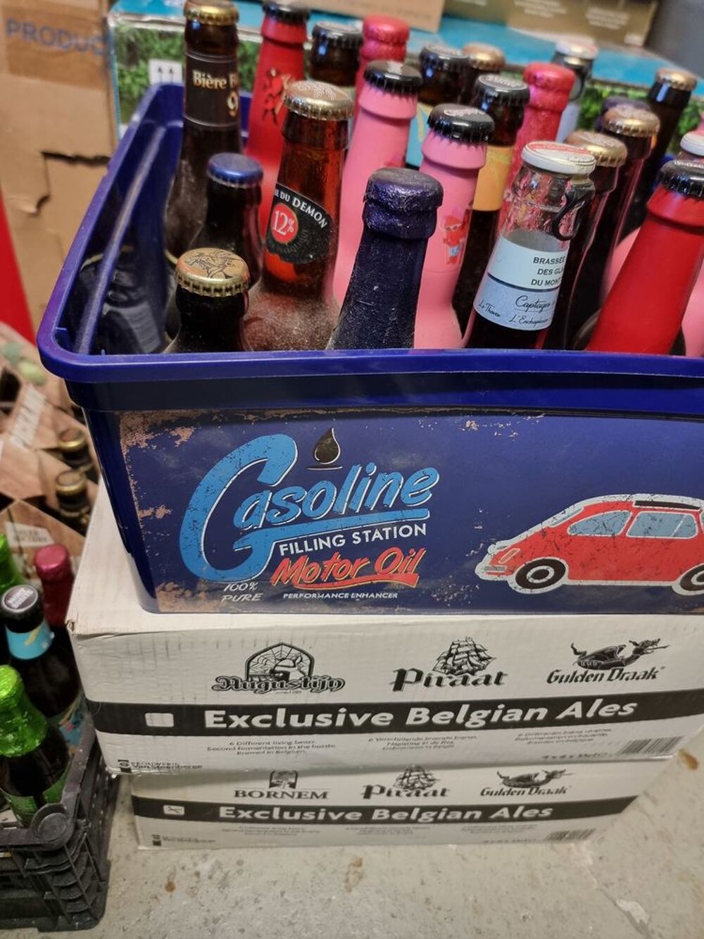  environ 106 bouteilles de biere 