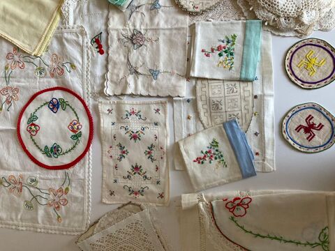 Napperons brods ou au crochet fait main 2 Biot (06)