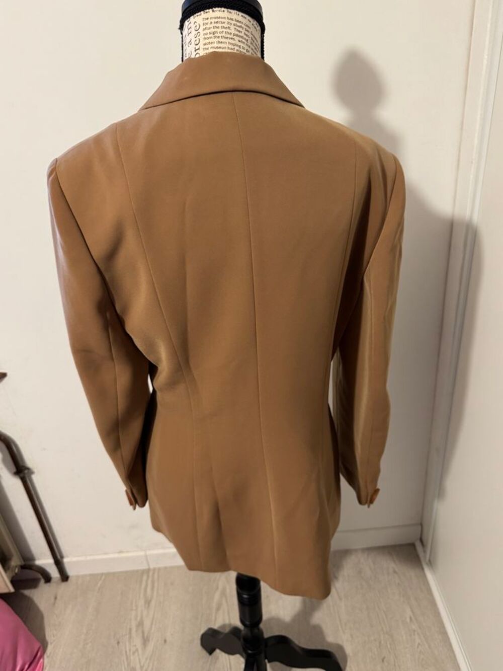 ? Ensemble 3 Pi&egrave;ces Patrick Mend&egrave;s Paris ? Veste + Jupe Vêtements