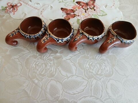 Quatre caquelons anciens gr�s fa�enc� marron fonc� N�1458  10 Beaune (21)