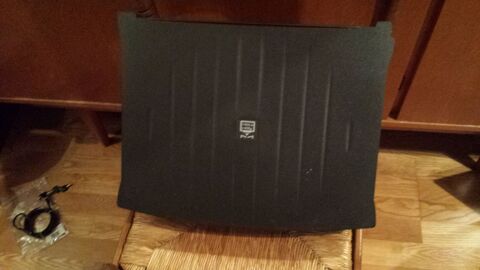 Rehausseur d'ordinateur en bon �tat et autres articles 0 M�rignies (59)