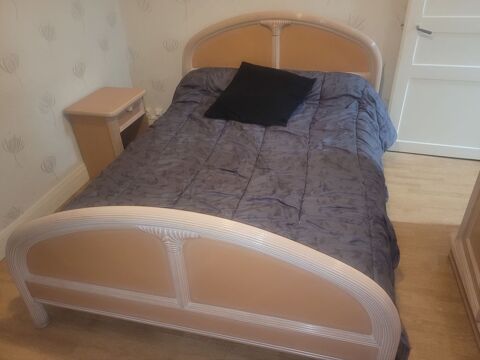 Chambre a coucher pour fille 150 Saumur (49)