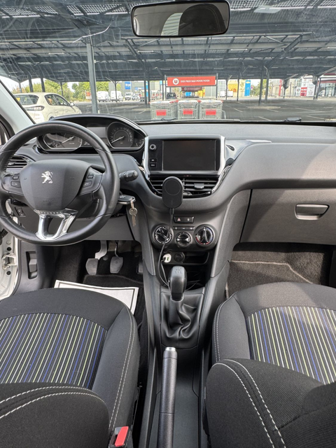 Peugeot 208 1.0 PureTech 68ch BVM5 Access