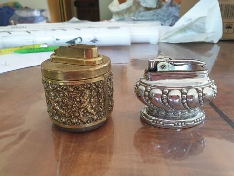 Briquets atypiques, vintage, en l'�tat : 15 Mouxy (73)