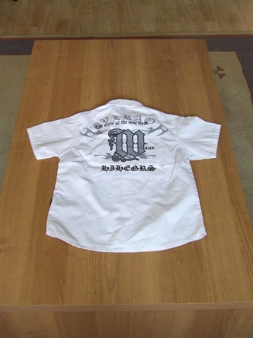 Chemisette, Blanche motif tigre, 10&nbsp;ans, NEUVE Vêtements enfants