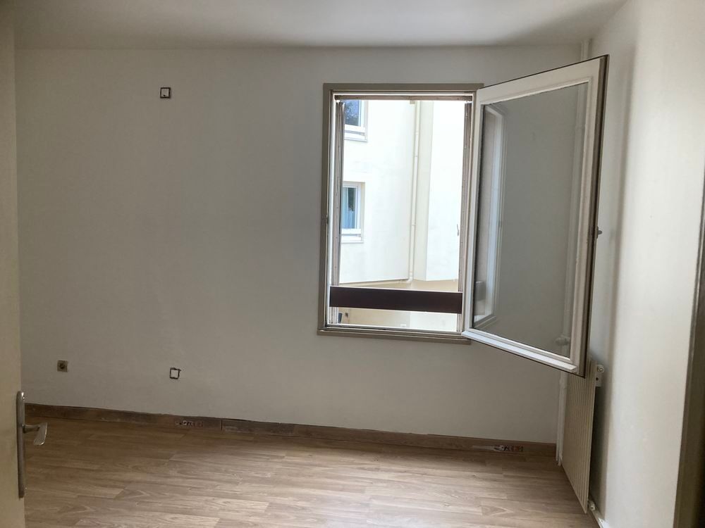 Vente Appartement Appartement 3 pièces Évry