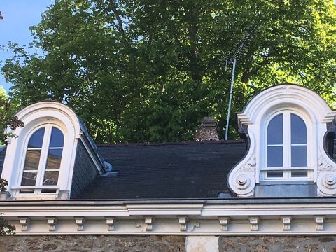 fenêtres PVC plin cintre et crémone ancienne.
800 St Servan Sur Mer (35)