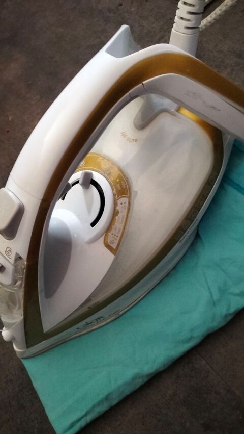 Fera repasser Calor turbo pro anti-calc tr�s bon �tat 28 Cachan (94)