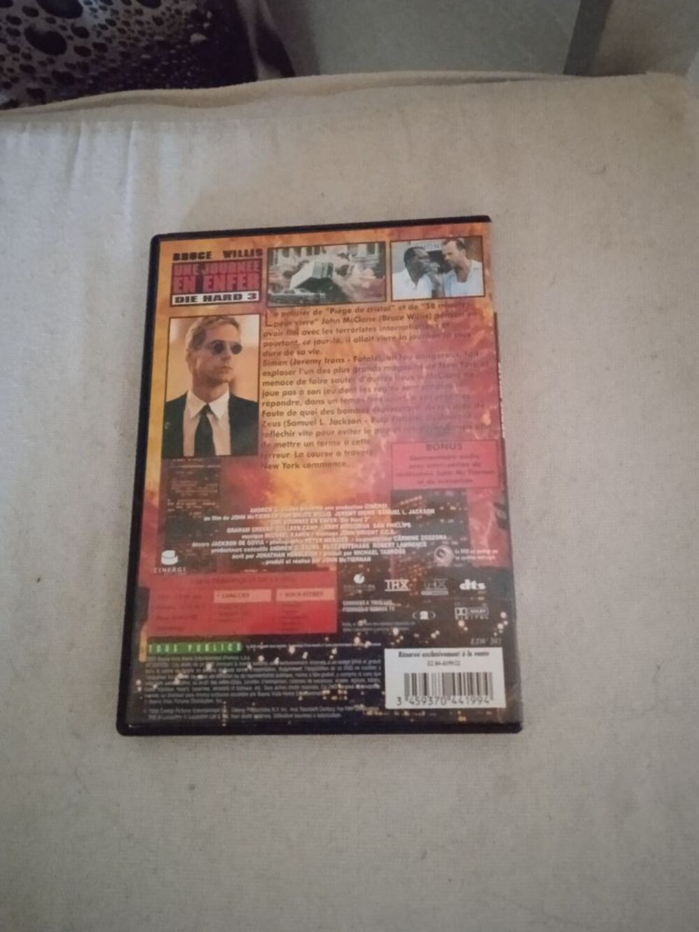DVD Die Hard 3
Une journ&eacute;e en enfer
2003
Excellent &eacute;tat
DVD et blu-ray