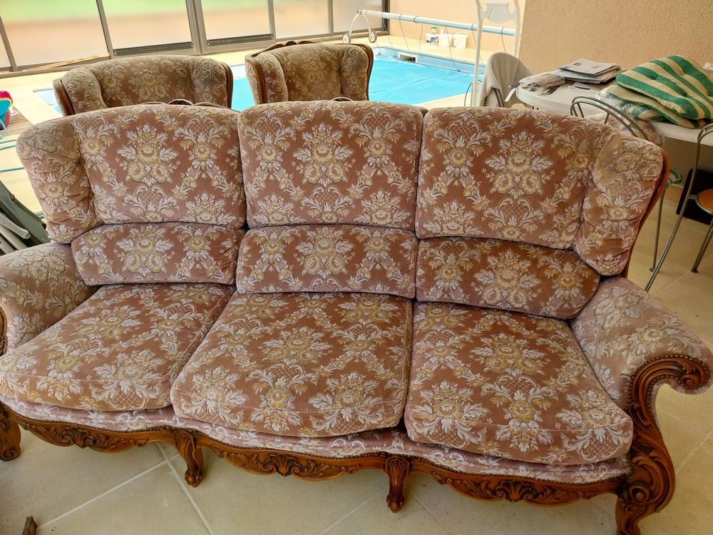 Canap&eacute; +2 fauteuils merisier &eacute;tat convenable Meubles