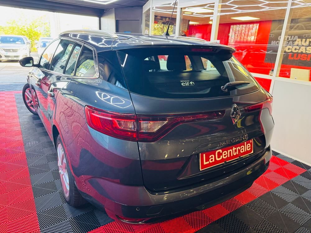 Megane IV Estate M&eacute;gane IV Estate dCi 110 Energy Business EDC 2018 occasion 95150 Taverny