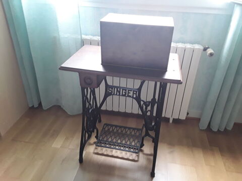 Machine  coudre singer  pedale 90 Cron (33)