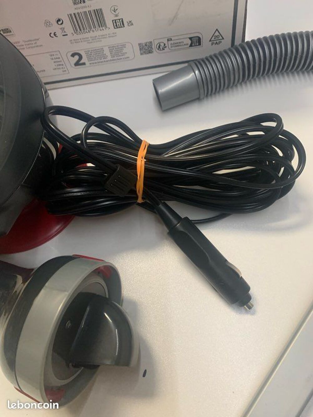 Aspirateur &agrave; main Black Decker Electroménager