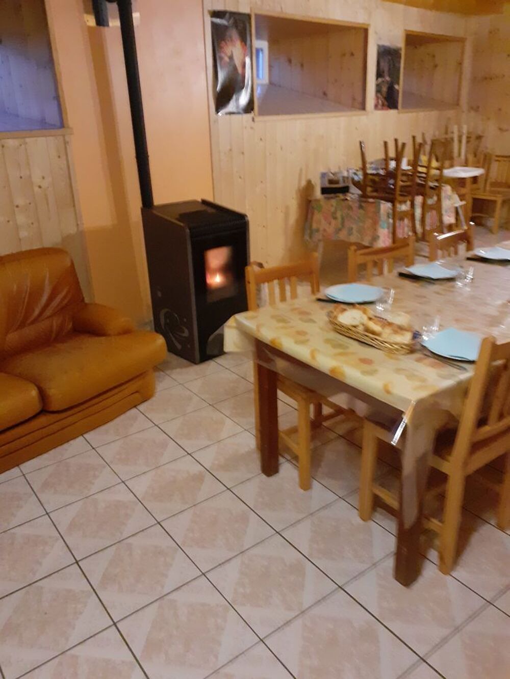   gite chalet de10 pers au sud de l'auvergne ,sud de la haute  Vacances  / Offres de location 