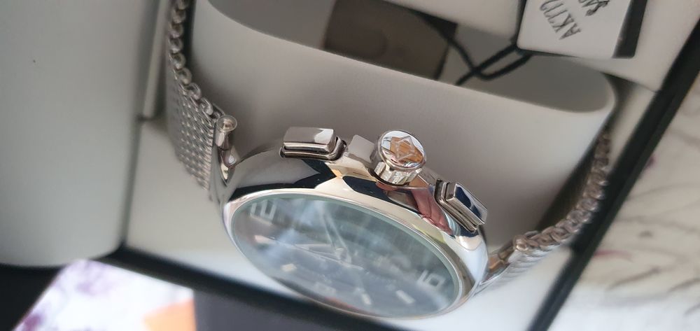 Montre Akribos Bijoux et montres